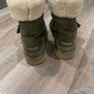 Koolabura by Uggs navy green snow boots worn a few times size 6